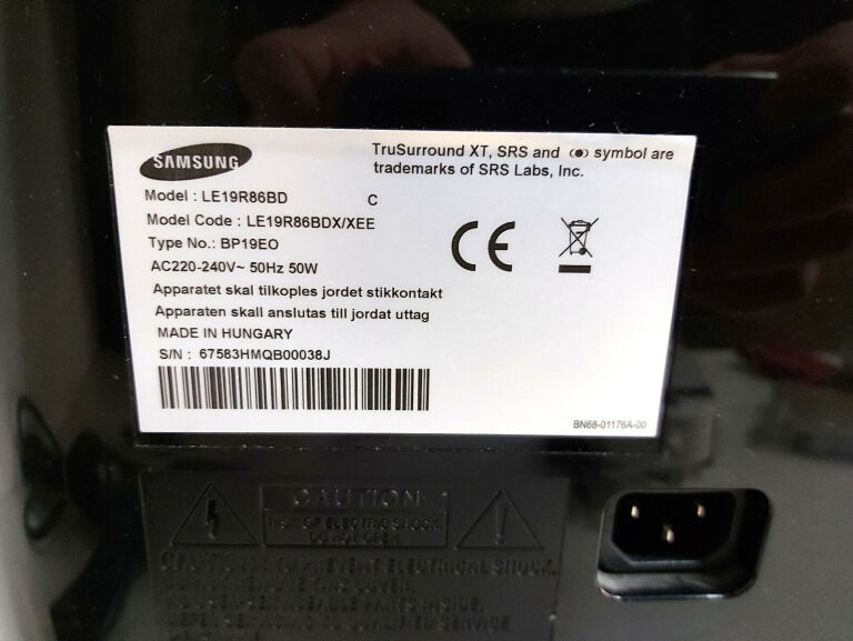 MONITOR Z TV TELEWIZOR SAMSUNG LE19R86BD 19"