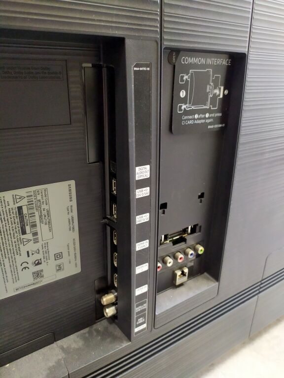 telewizor-55-samsung-ue55ru7092-uhd-4k-smart-tv-model-samsung-55ru7092