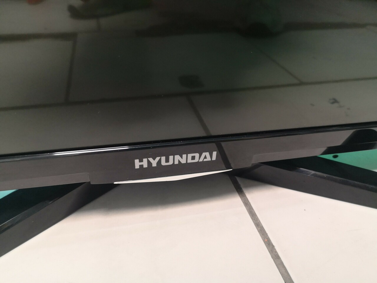 telewizor-hyundai-led-fle50s372smart-full-hd-stan-uzywany