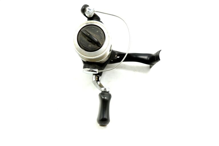 KOŁOWROTEK SHIMANO ALIVIO 2500FA