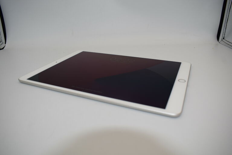 APPLE IPAD AIR 3 2019 WI-FI 64GB A2152 + GWARANCJ