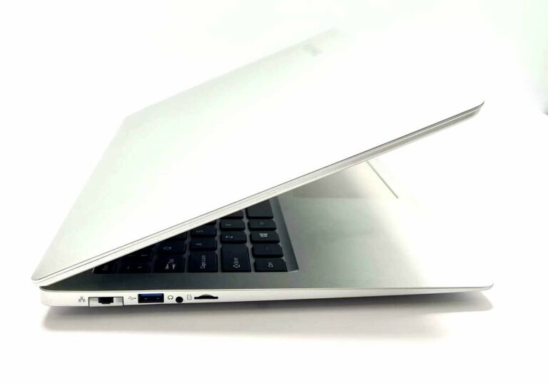 LAPTOP KIANO SLIMNOTE 15.6 4GB FHD ZASILACZ