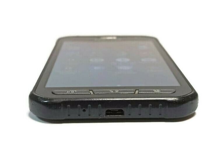 SMARTFON SAMSUNG GALAXY XCOVER 3 G388F