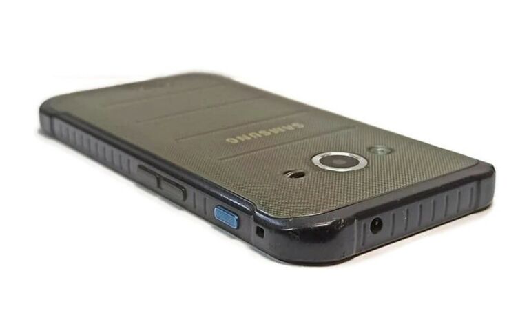 SMARTFON SAMSUNG GALAXY XCOVER 3 G388F