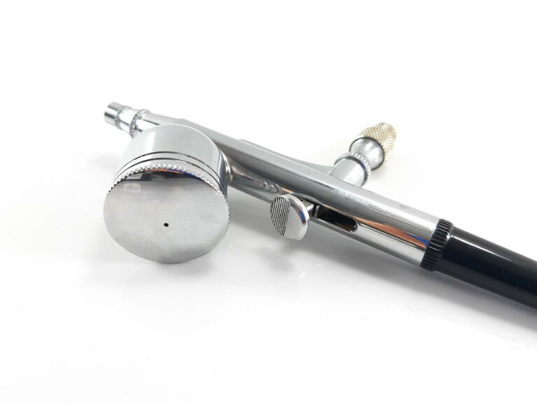 AEROGRAF PISTOLET MALARSKI