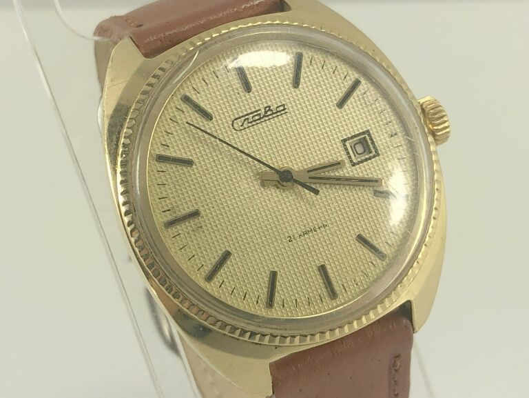 ZEGAREK MECHANICZNY CCCP SLAVA 229617 21 KAMIENI