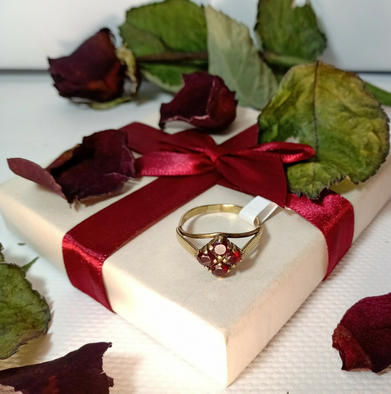 pierscionek-239g-pr333-r16-batorego-12-sj-skierniewice