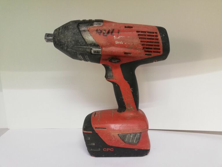 ZAKRĘTARKA KLUCZ HILTI SIW 22 T-A01 + BATERA 21,6
