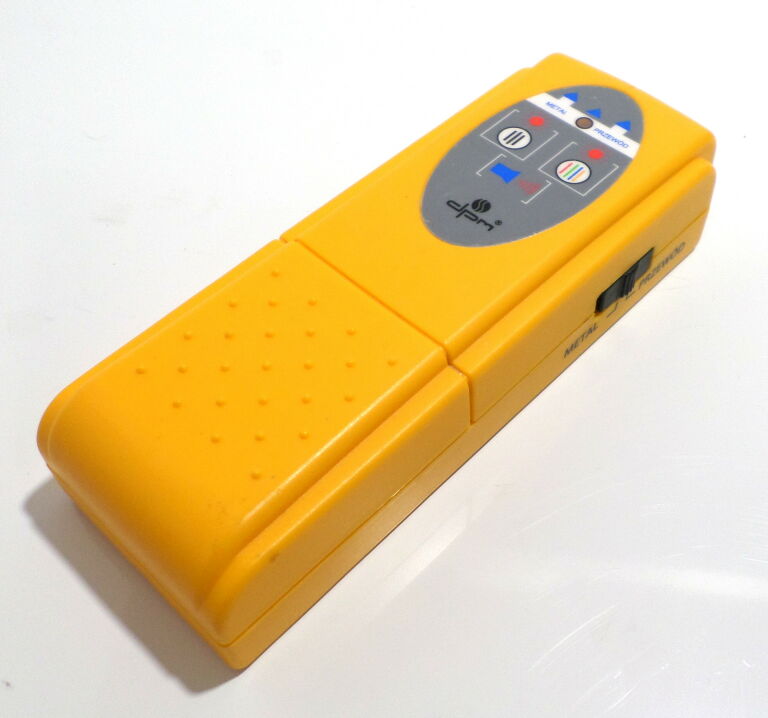 DETEKTOR DO PRZEWODÓW DPM KC-091E