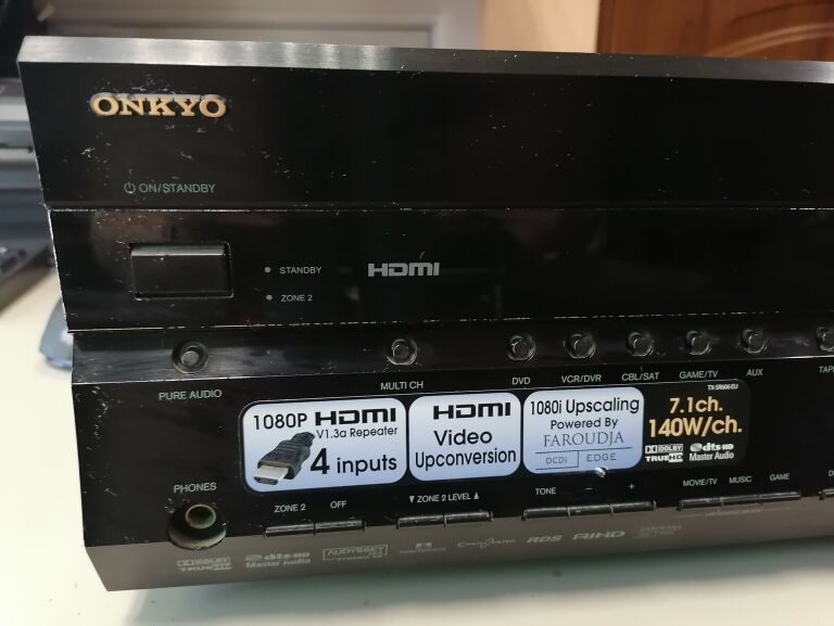 AMPLITUNER ONKYO TX-SR606