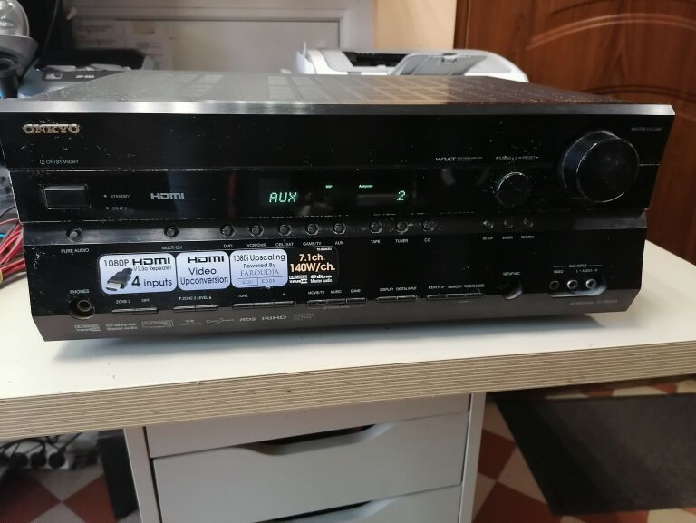 AMPLITUNER ONKYO TX-SR606