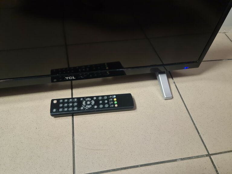 TELEWIZOR TCL H32B3803