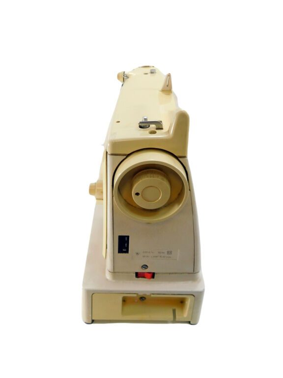 maszyna-do-szycia-lucznik-877-regulator-rodzaje-sciegow-prosty