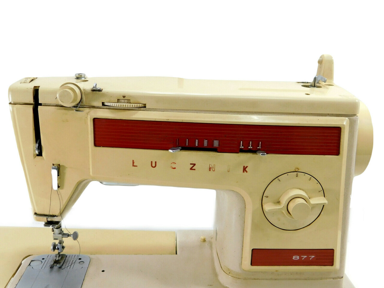 maszyna-do-szycia-lucznik-877-regulator-chwytacz-nitki-wahadlowy