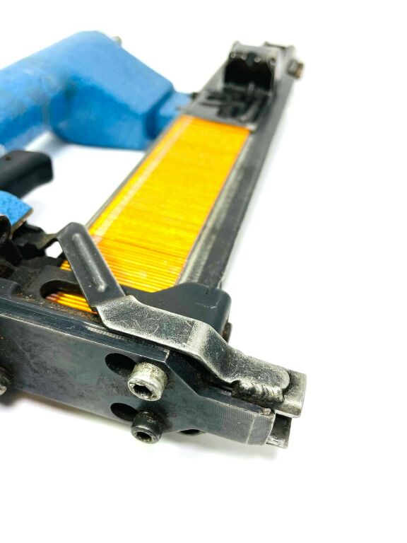 zszywacz-tapicerski-bea-1450-764-stan-uzywany