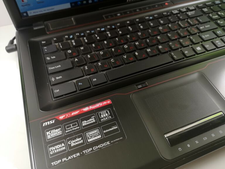 LAPTOP MSI GP70 I5/12 GB RAM/1 TB HDD + 250 GB SS