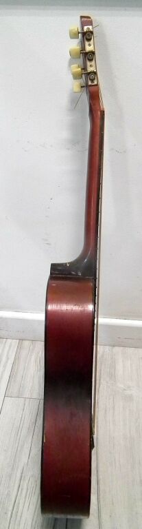 GITARA KLASYCZNA DEFIL