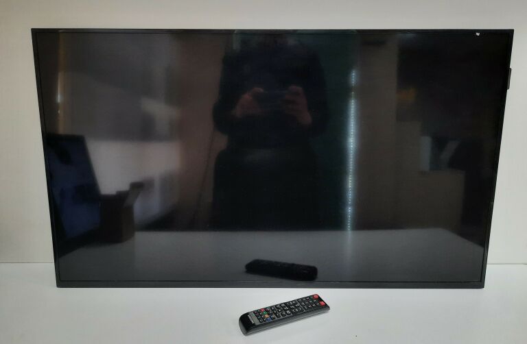 MONITOR PRZEMYSŁOWY SAMSUNG DC40E !