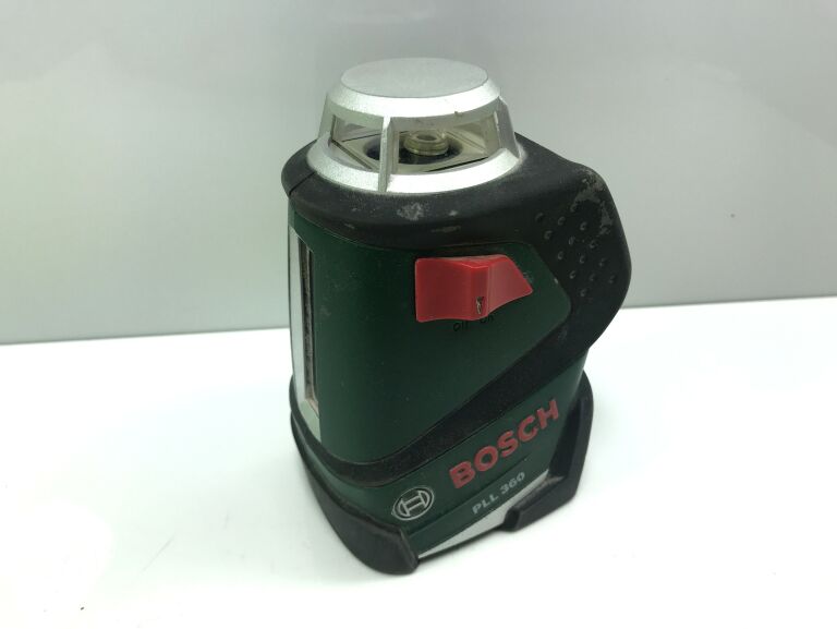 LASER BOSCH PLL 360+ ETUI + UCHWYT