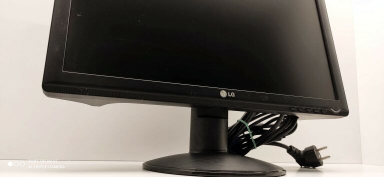 monitor-lg-flatron-w1934s-bnkabzaskab-vga-przekatna-ekranu-cale-19