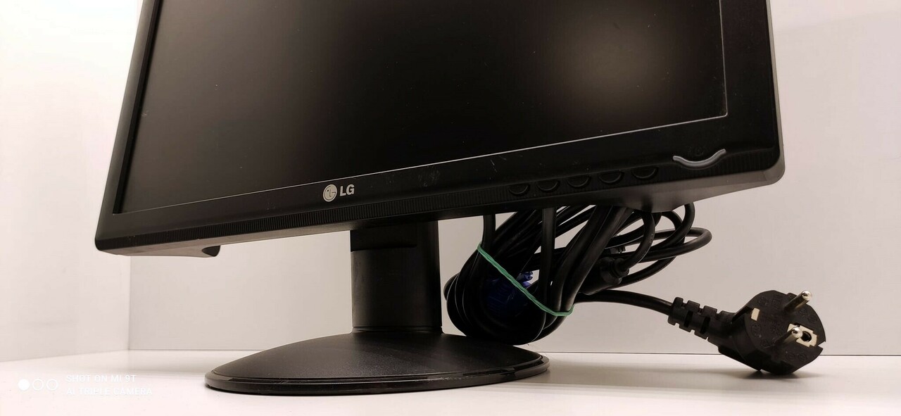 monitor-lg-flatron-w1934s-bnkabzaskab-vga-rodzaj-podswietlania-lcd