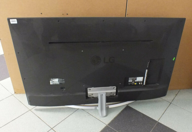 TELEWIZOR SMART TV 55'' LG 55UH7707