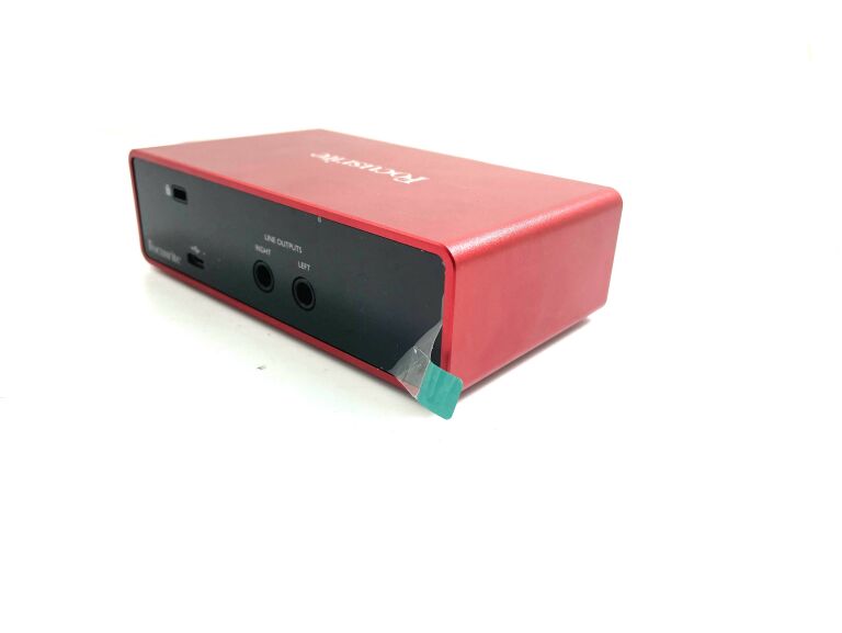 interfejs-audio-focusrite-scarlett-solo-3gen-dz-product-id