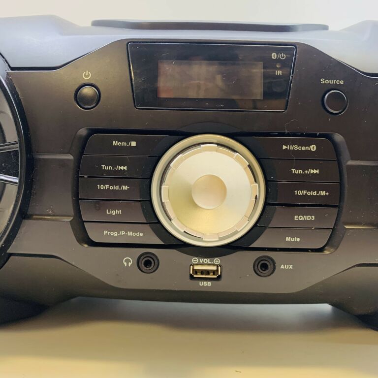 BOOMBOX SILWERCREST MP3 USB