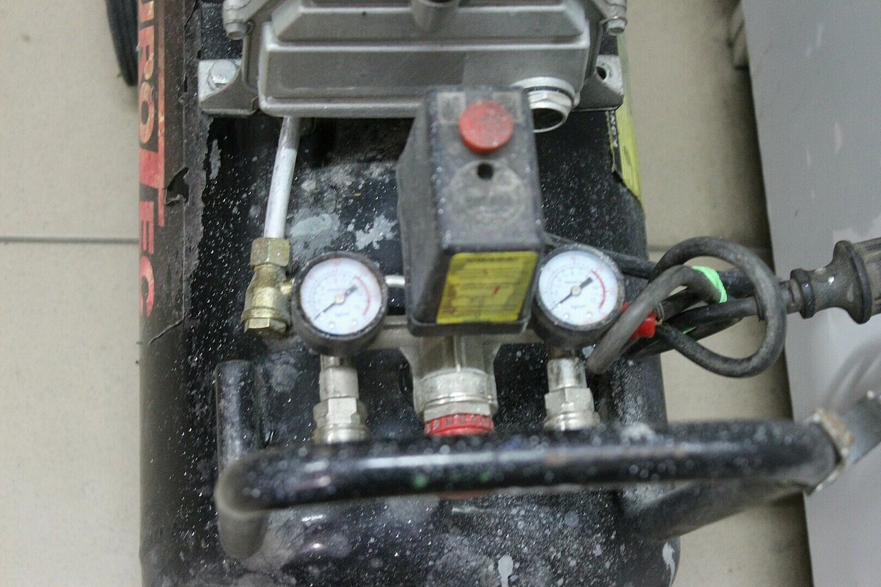 kompresor-olejowy-50l-eurotec-eur50ac-marka-inna