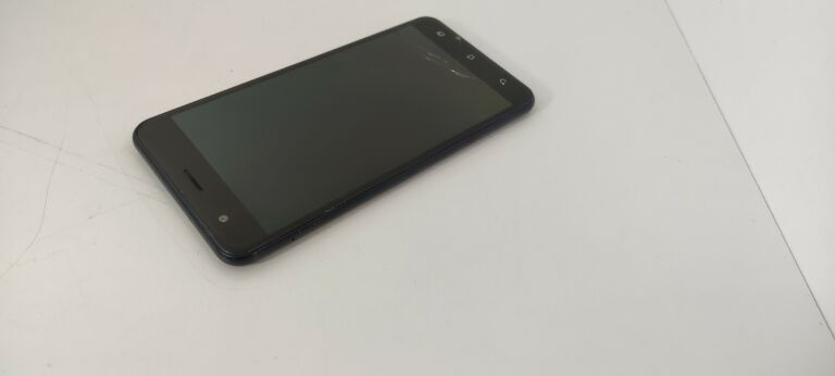 ASUS Z01HD