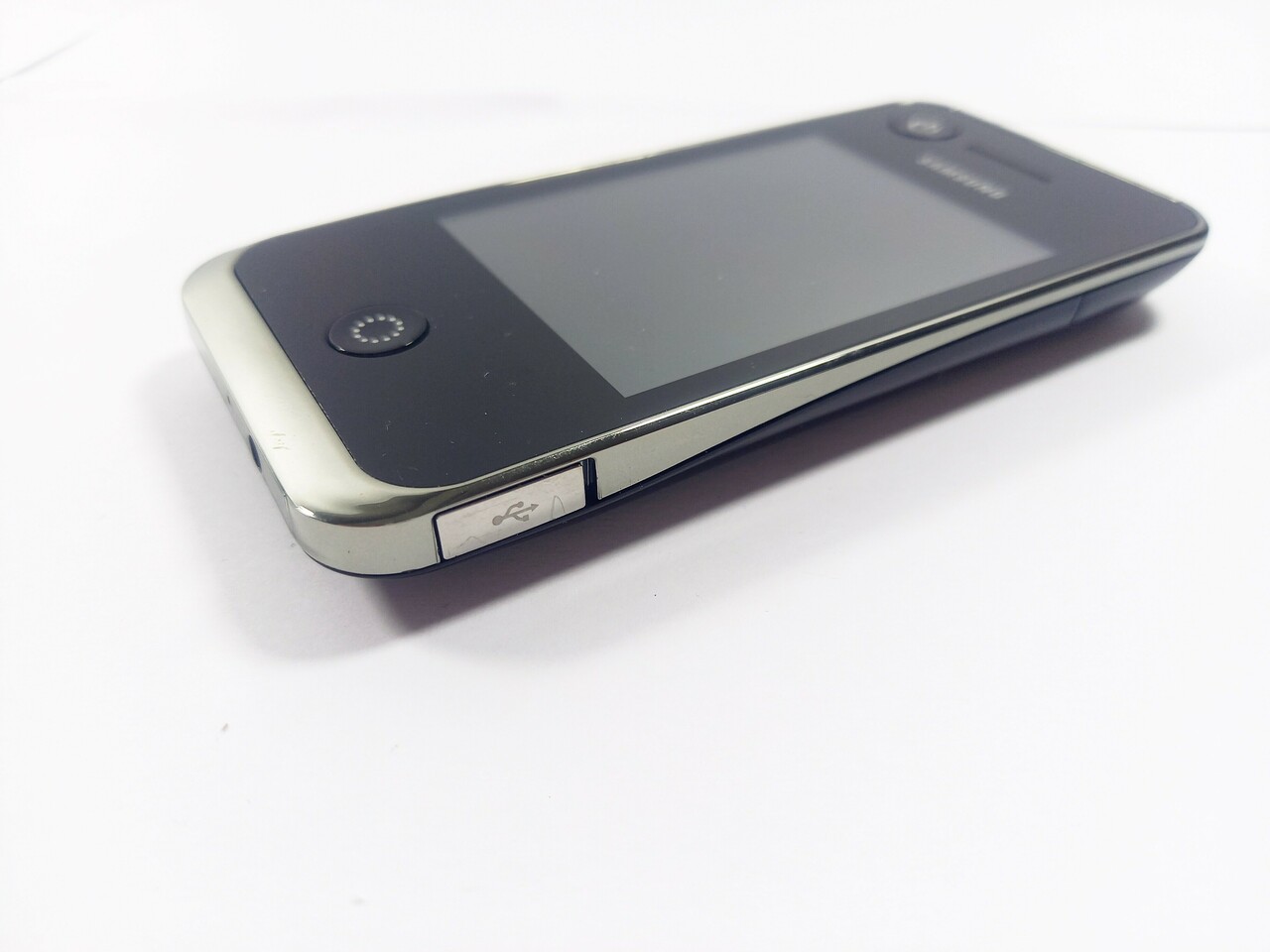 uniwersalny-pilot-samsung-rmc30d1p2-dotykowy-kod-producenta-rmc30d1p2