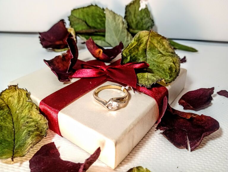 pierscionek-309g-pr585-r14-batorego-12-sj-skierniewice