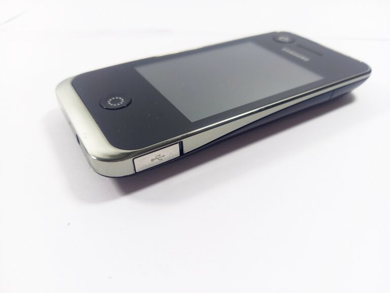 uniwersalny-pilot-samsung-rmc30d1p2-dotykowy-kod-producenta-rmc30d1p2