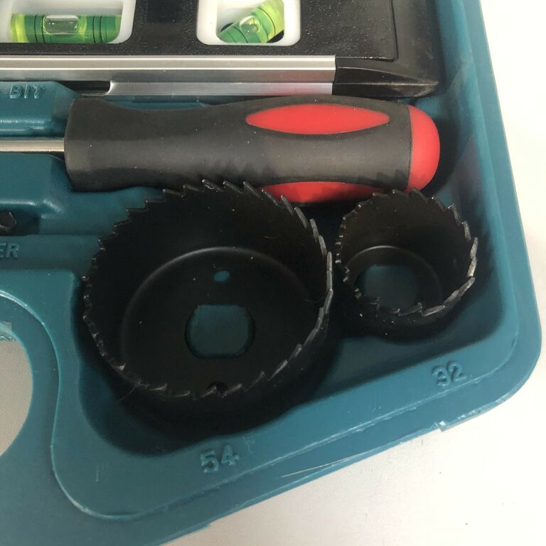 MAKITA P-67832 101-CZĘŚCIOWY ZESTAW WIERTEŁ BITÓW