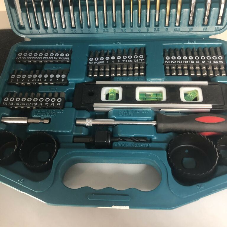 MAKITA P-67832 101-CZĘŚCIOWY ZESTAW WIERTEŁ BITÓW
