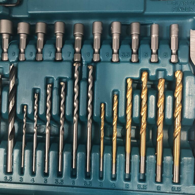 MAKITA P-67832 101-CZĘŚCIOWY ZESTAW WIERTEŁ BITÓW