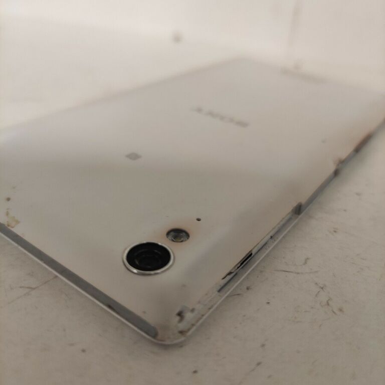 TELEFON SONY XPERIA T3 LTE D5103 USZKODZONY