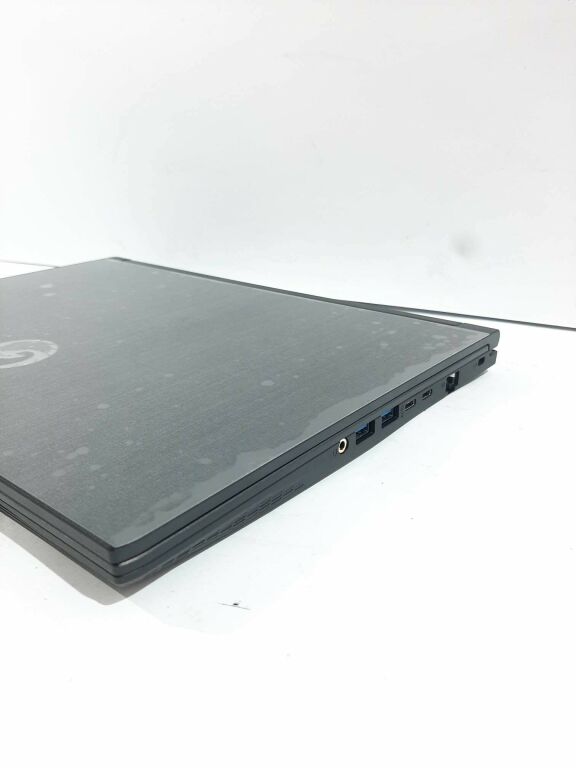 LAPTOP MSI BRAVO 15 A4DDR-276 PL