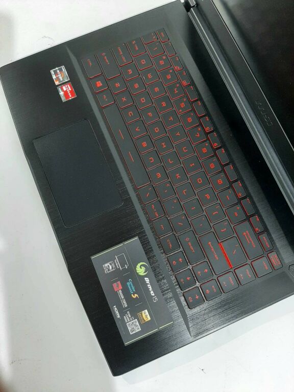 LAPTOP MSI BRAVO 15 A4DDR-276 PL