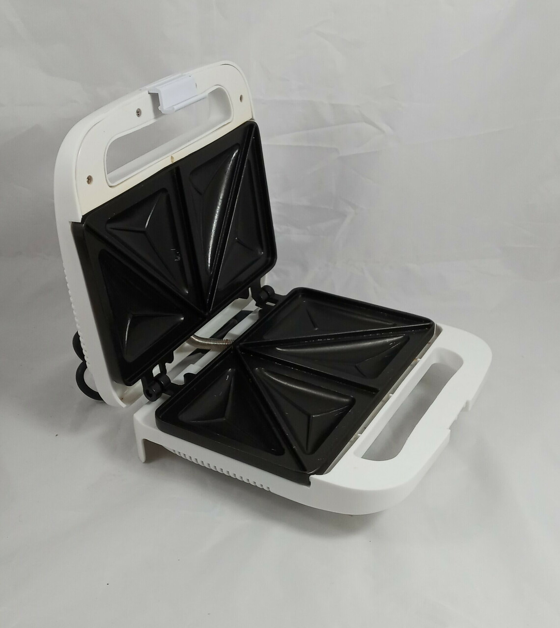 opiekacz-do-kanapek-holden-706-pudelko-model-1234