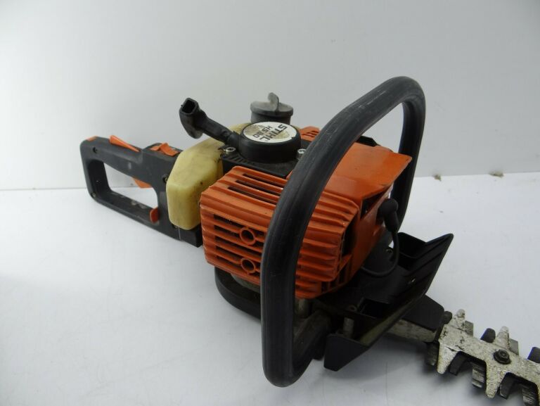 NOŻYCE SPALINOWE STIHL HS 80