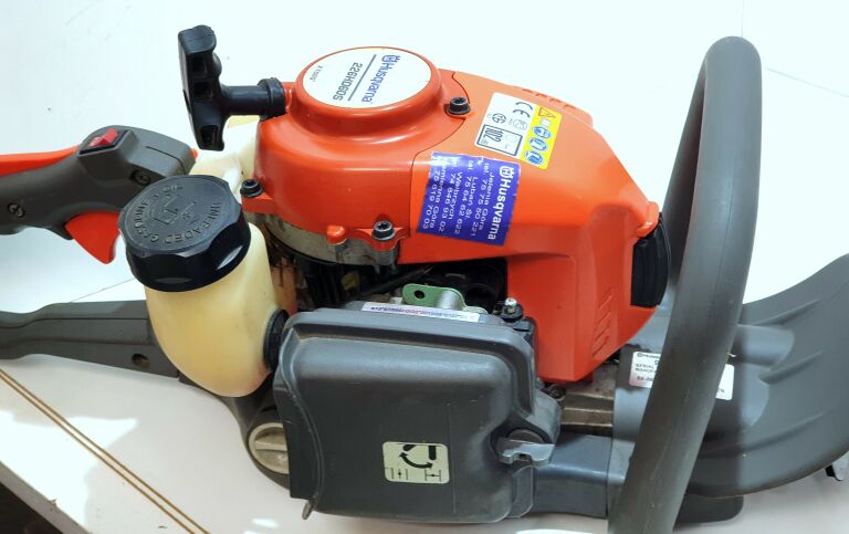 HUSQVARNA 226 HD 60S NOŻYCE SPALINOWE