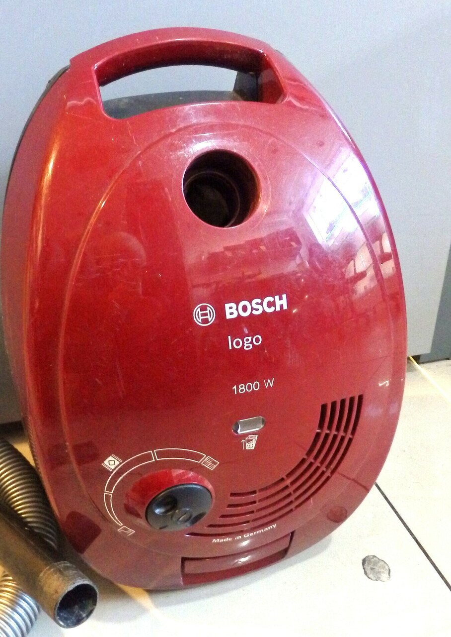 odkurzacz-bosch-logo-1800w-stan-uzywany