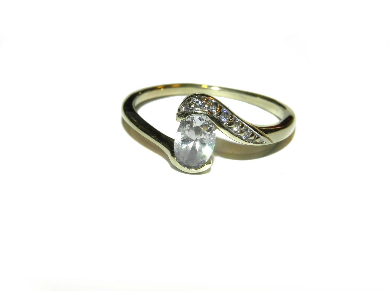 zloto-zloty-delikatny-pierscionek-z-oczkiem-585-rodzaj-2205-2