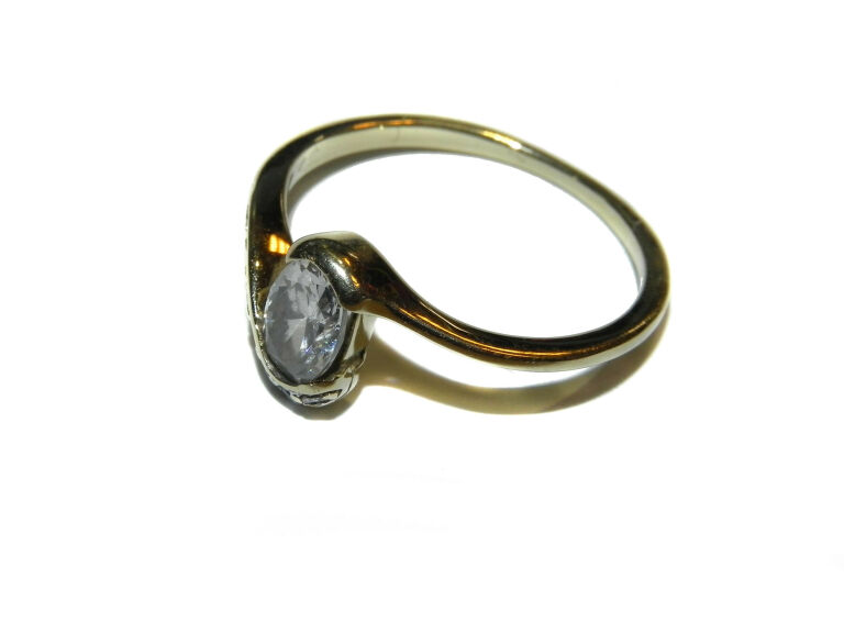 zloto-zloty-delikatny-pierscionek-z-oczkiem-585-rozmiarsrednica-wew-mm-372-10