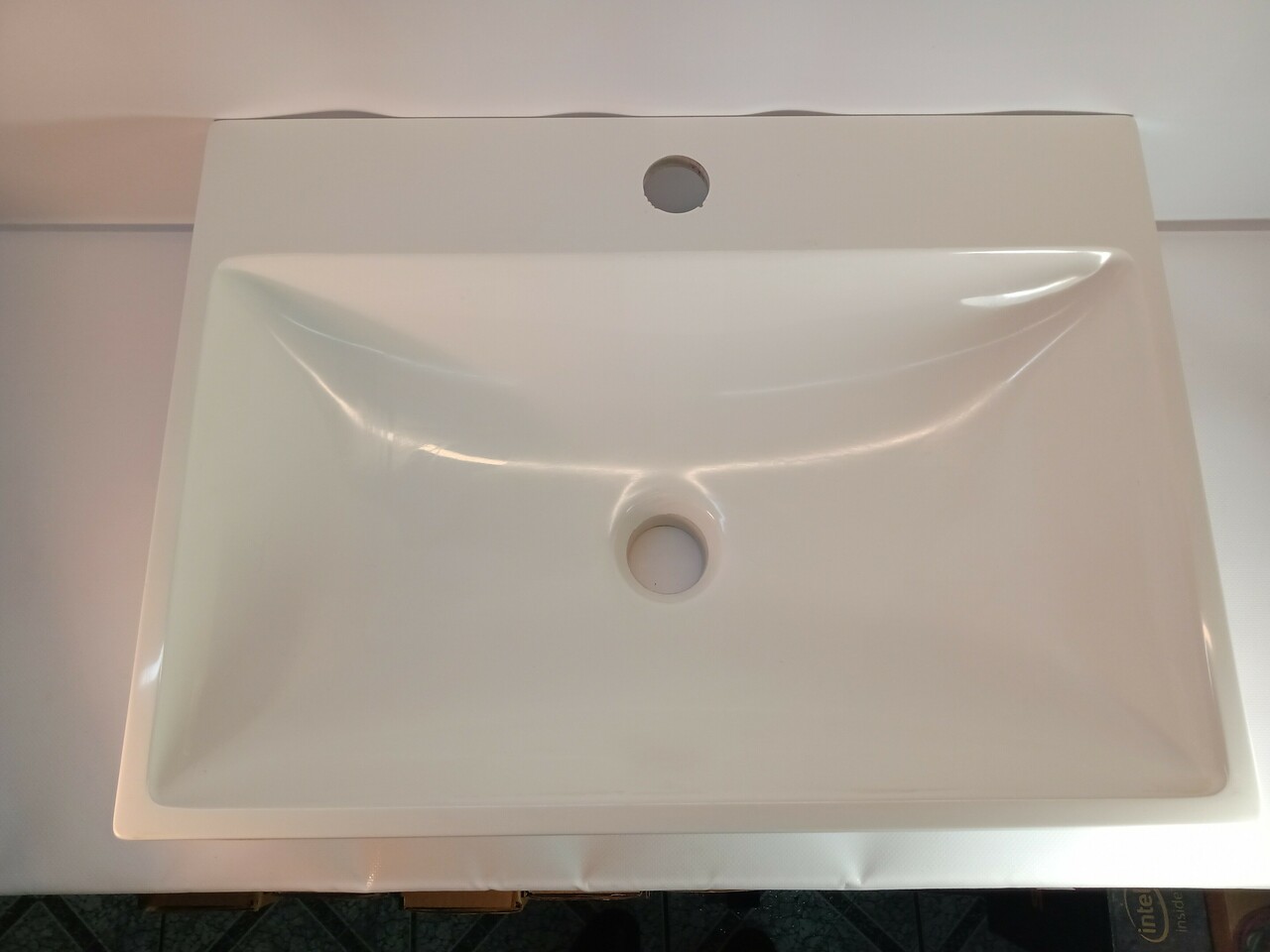 umywalka-lazienkowa-50x37-stan-powystawowy