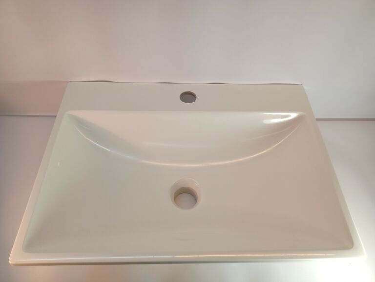 umywalka-lazienkowa-50x37-batorego-12-sj-skierniewice