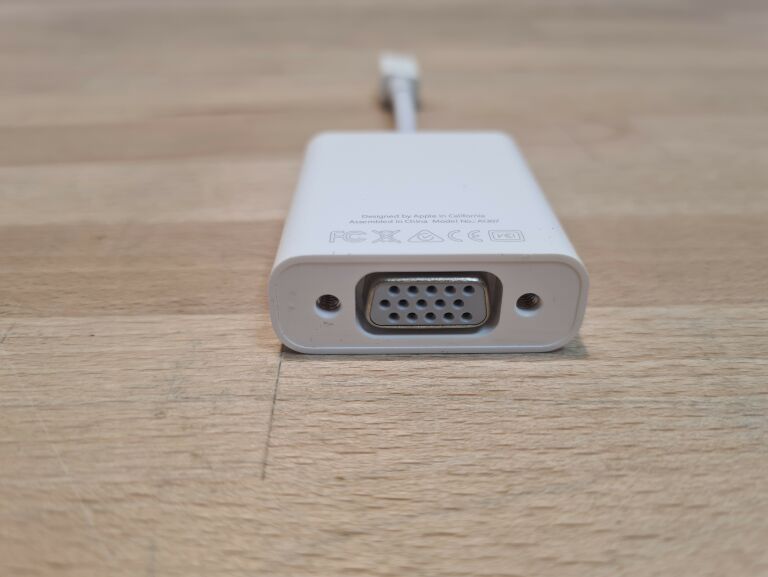 ADAPTER APPLE DP/VGA OKAZJA!!!
