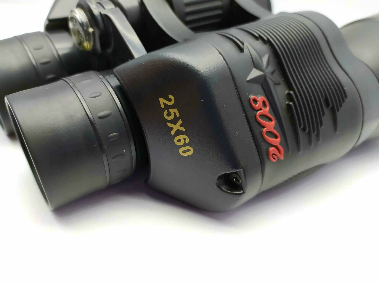 lornetka-russia-2008-25x60-opis-srednica-obiektywow-60