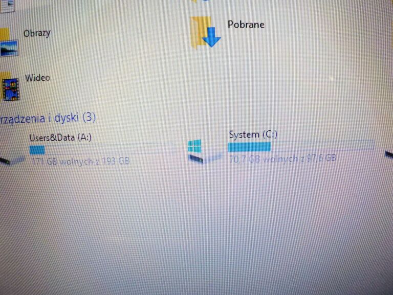 laptop-asus-x53u-przekatna-ekranu-156